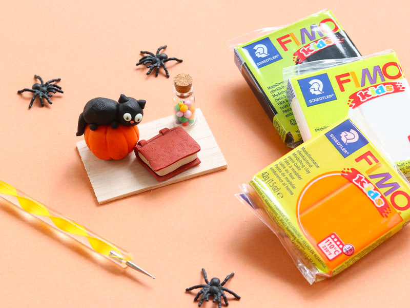 Atelier modelage - Chat et grimoire