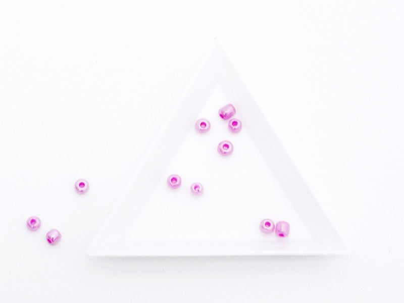 Lot de 6 boutons demi-perles blancs