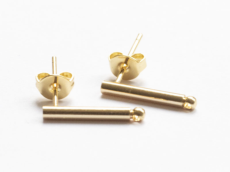 Boucles D'oreilles En Métal Doré - Fermoir Clous, Très Bon état (écrin Taché)