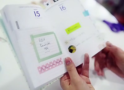 Voir le tuto : Personnalisez votre agenda Personnalisez votre agenda