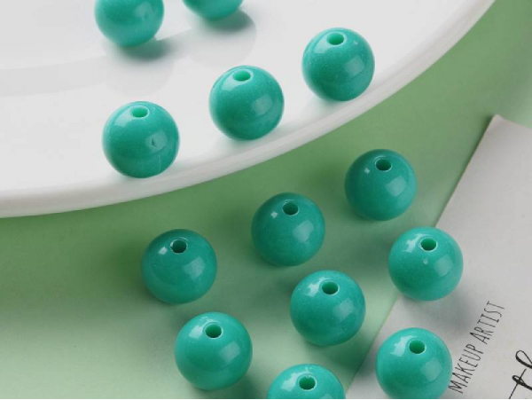 Acheter Lot de 50 perles rondes en acrylique - Vert foncé - 2,59 € en ligne sur La Petite Epicerie - Loisirs créatifs