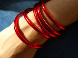 Acheter Bracelet Bouddhiste Rouge épais - M - - 10,79 € en ligne sur La Petite Epicerie - Loisirs créatifs