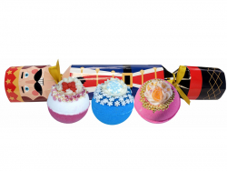 Acheter Crackers 3 boules de bain - Casse Noisette de Noël - Bomb Cosmetics - 16,29 € en ligne sur La Petite Epicerie - Loisi...