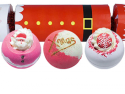 Acheter Crackers 3 boules de bain - Père Noël - Bomb Cosmetics - 16,29 € en ligne sur La Petite Epicerie - Loisirs créatifs