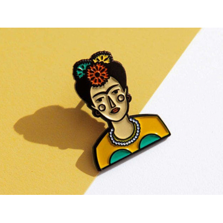 Acheter Pin's Frida Kahlo - Judy Kaufmann - 13,99 € en ligne sur La Petite Epicerie - Loisirs créatifs