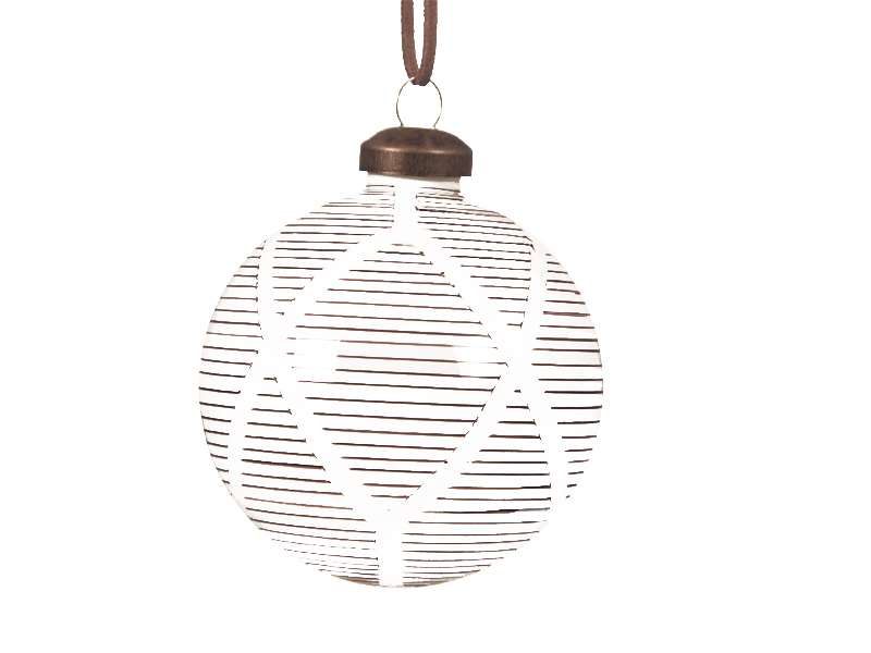 Acheter Boule de Noël en verre - Blanc motifs losanges - 8 cm - 4,99 € en ligne sur La Petite Epicerie - Loisirs créatifs