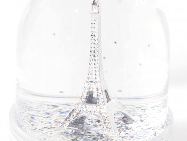 Acheter Mini-boule à neige Tour Eiffel argentée - Paillettes argentées - 6,19 € en ligne sur La Petite Epicerie - Loisirs cré...