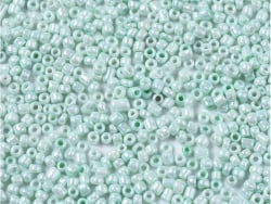 Perles de rocailles en tube - Vert d'eau clair - 2 mm