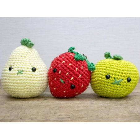 Acheter Kit crochet - Pendentif sac fraise - 7,99 € en ligne sur La Petite Epicerie - Loisirs créatifs