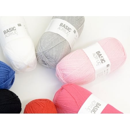 Acheter Laine à tricoter "Basic Acrylic" - gris clair - 3,30 € en ligne sur La Petite Epicerie - Loisirs créatifs