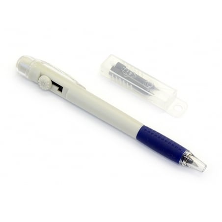 Acheter Cutter crayon + 2 lames de rechange - 11,10 € en ligne sur La Petite Epicerie - Loisirs créatifs