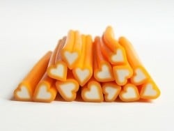 Acheter Cane coeur orange- en pâte fimo - à trancher - 0,49 € en ligne sur La Petite Epicerie - Loisirs créatifs