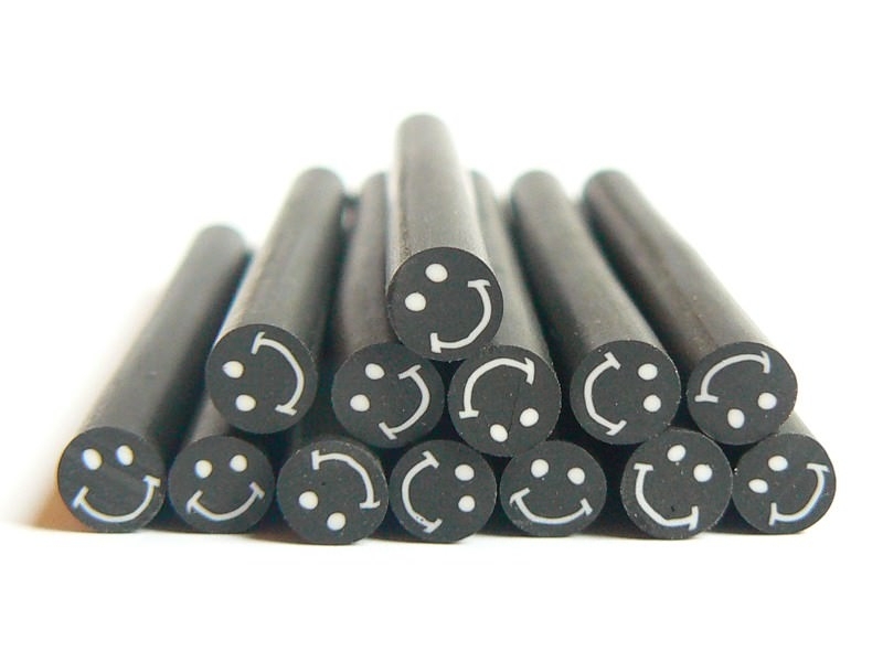 Acheter Cane sourire Noir- en pâte polymère pour le modelage - 0,99 € en ligne sur La Petite Epicerie - Loisirs créatifs