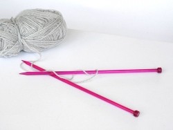 Acheter Aiguilles à tricoter - 8,0 mm - 6,60 € en ligne sur La Petite Epicerie - Loisirs créatifs