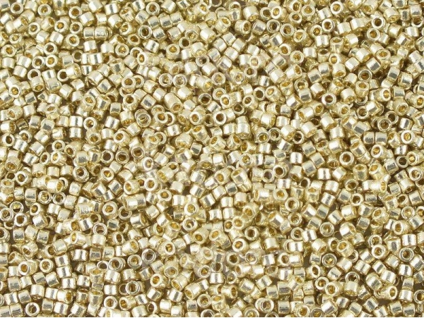 Miyuki Delicas 11/0 - light gold, no. 1831 Miyuki Delicas 11/0 - light gold, no. 1831