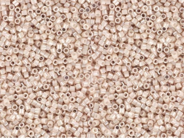 Miyuki Delicas 11/0 - Beige rosé 1535 Miyuki - 1 Miyuki Delicas 11/0 - Beige rosé 1535 Miyuki - 1