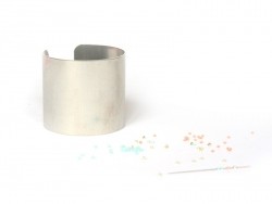 Acheter Bracelet manchette en aluminium - 5 cm - 4,50 € en ligne sur La Petite Epicerie - Loisirs créatifs