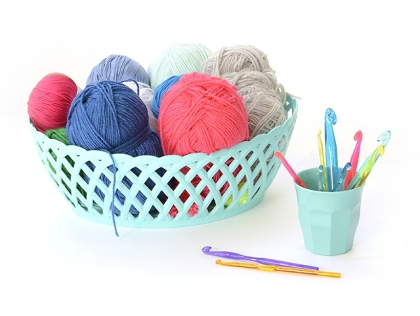 Acheter Crochet fluo 6,5 mm - Plastique - 2,80 € en ligne sur La Petite Epicerie - Loisirs créatifs
