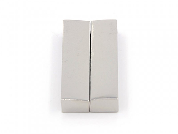 Acheter Fermoir aimanté rectangulaire 37 mm - couleur argenté - 4,60 € en ligne sur La Petite Epicerie - Loisirs créatifs