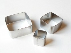 Acheter 3 emporte-pièces CARRES - 2,99 € en ligne sur La Petite Epicerie - Loisirs créatifs