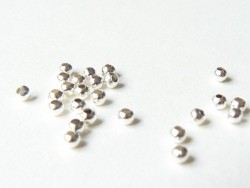 Acheter 100 perles en métal argentées - 0,99 € en ligne sur La Petite Epicerie - Loisirs créatifs