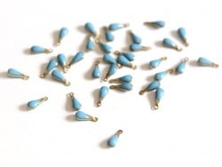 Acheter Breloque petite goutte émaillée - bleu turquoise - 0,49 € en ligne sur La Petite Epicerie - Loisirs créatifs