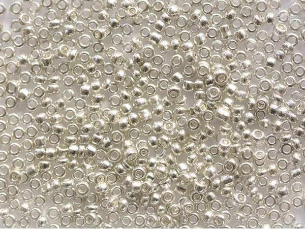 Acheter Tube de 350 perles métallisées - argenté - 0,99 € en ligne sur La Petite Epicerie - Loisirs créatifs