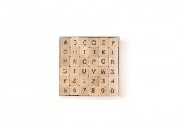 Acheter Tampons Alphabet lettres majuscules et chiffres - 36 caractères - 11,75 € en ligne sur La Petite Epicerie - Loisirs c...