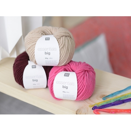 Acheter Laine à tricoter "Essentials big" - fuchsia - 5,49 € en ligne sur La Petite Epicerie - Loisirs créatifs