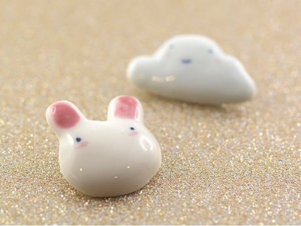 Acheter Broche lapin tout doux - céramique - 5,99 € en ligne sur La Petite Epicerie - Loisirs créatifs