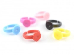 Acheter Support de bague pour enfant en plastique - jaune - 0,29 € en ligne sur La Petite Epicerie - Loisirs créatifs