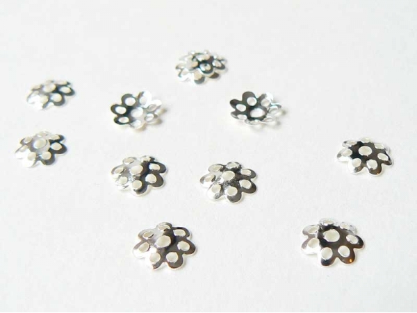 50 light silver-coloured bead caps 50 light silver-coloured bead caps