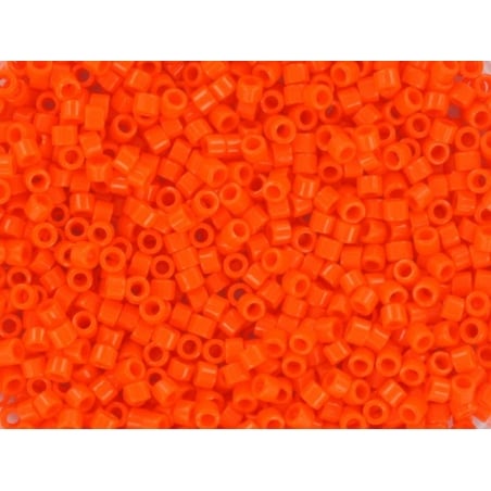 Acheter Miyuki delicas 11/0 - Opaque orange 722 - 1,69 € en ligne sur La Petite Epicerie - Loisirs créatifs