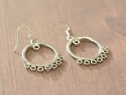 Acheter 1 paire de boucles d'oreilles à anneaux intercalaires - argenté - 4,35 € en ligne sur La Petite Epicerie - Loisirs cr...