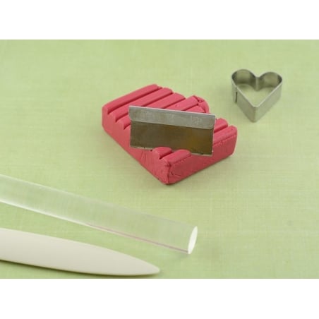 Acheter Pâte Fimo Soft rouge Cerise 26 - 2,19 € en ligne sur La Petite Epicerie - Loisirs créatifs