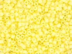 Acheter Miyuki delicas 11/0 - jaune citron opaque 2101 - 2,49 € en ligne sur La Petite Epicerie - 100% Loisirs créatifs