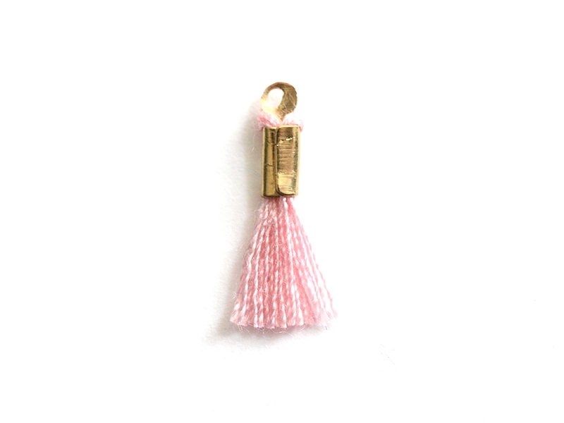 Acheter breloque mini-pompon - rose fluo - 0,29 € en ligne sur La Petite Epicerie - Loisirs créatifs