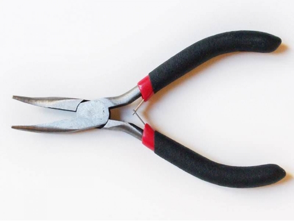 Flat-nose pliers - tweezers Flat-nose pliers - tweezers