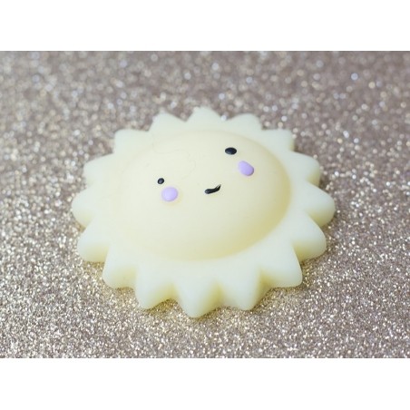 Acheter Mini squishy soleil kawaii - anti stress - 2,99 € en ligne sur La Petite Epicerie - Loisirs créatifs