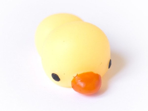 Acheter Mini squishy canard kawaii - anti stress - 2,99 € en ligne sur La Petite Epicerie - Loisirs créatifs