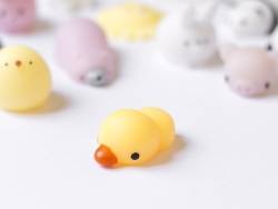 Acheter Mini squishy canard kawaii - anti stress - 2,99 € en ligne sur La Petite Epicerie - Loisirs créatifs