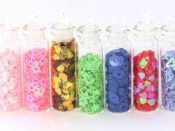 Acheter lot de 12 fioles remplies de paillettes - 5,50 € en ligne sur La Petite Epicerie - Loisirs créatifs