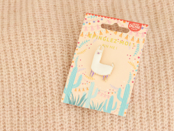 Acheter Broche pin's émaillé lama - 4,99 € en ligne sur La Petite Epicerie - Loisirs créatifs
