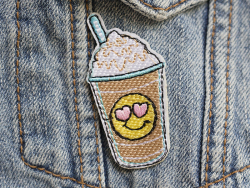 Acheter Écusson thermocollant - Milkshake - 2,99 € en ligne sur La Petite Epicerie - Loisirs créatifs
