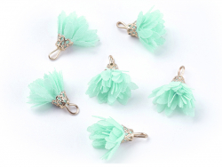 Acheter Pendentif fleur pompon en organza - vert d'eau - 0,49 € en ligne sur La Petite Epicerie - Loisirs créatifs