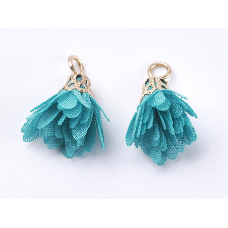 Acheter Pendentif fleur pompon en organza - bleu canard - 0,49 € en ligne sur La Petite Epicerie - Loisirs créatifs