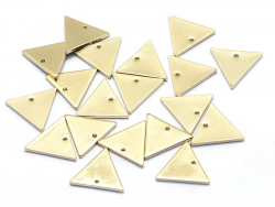 Acheter Pendentif triangle - doré à l'or fin 18K - 0,69 € en ligne sur La Petite Epicerie - Loisirs créatifs