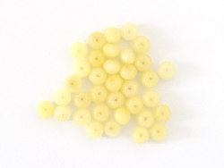Acheter Lot de 50 perles à facettes en verre 8x6 mm - jaune vert - 3,19 € en ligne sur La Petite Epicerie - Loisirs créatifs