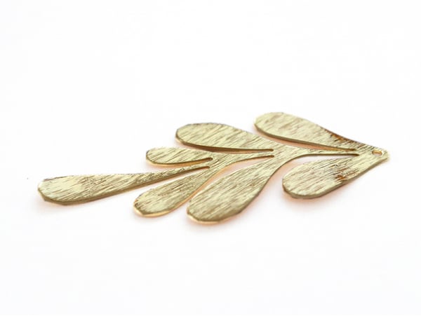 Acheter Pendentif végétal - doré à l'or fin - 2,79 € en ligne sur La Petite Epicerie - Loisirs créatifs