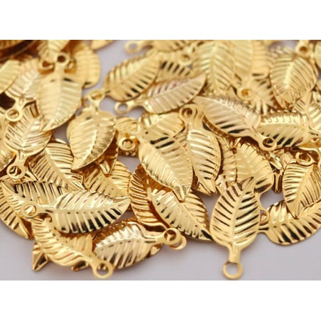 Acheter Breloque feuille dorée - 1,5 cm - 0,39 € en ligne sur La Petite Epicerie - Loisirs créatifs